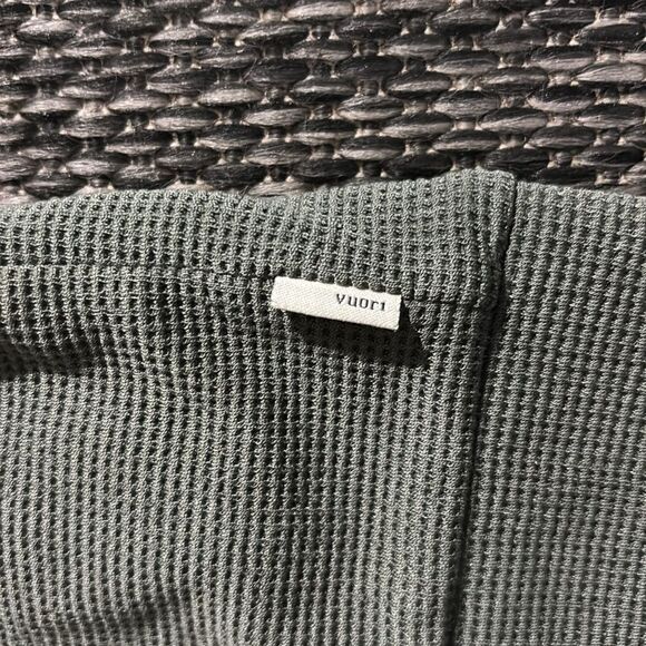 Vuori performance waffle zip hoodie - Picture 4 of 9